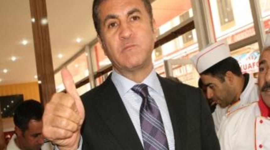 Şişli Belediye Başkanı Sarıg&uuml;l'den Van Esnafına Ziyaret