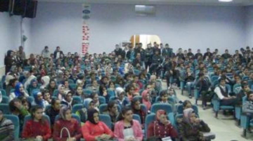 Ygs'ye Girecek &Ouml;ğrencilere Eğitim Semineri Verildi