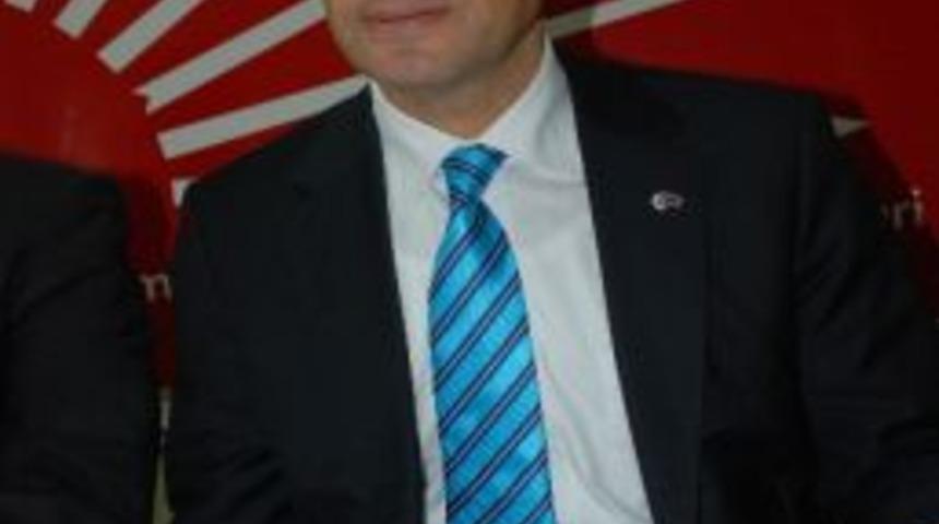 "t&uuml;rkiye Başkanlık Sistemini Kabul Etmeyecek"