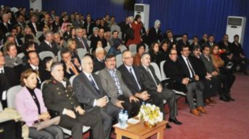 Niğde&rsquo;de &Ouml;ğretmenler G&uuml;n&uuml; Kutlandı