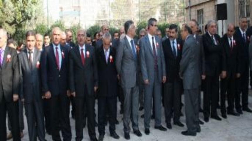 Şanlıurfa'da '&ouml;ğretmenler G&uuml;n&uuml;' Etkinlikleri