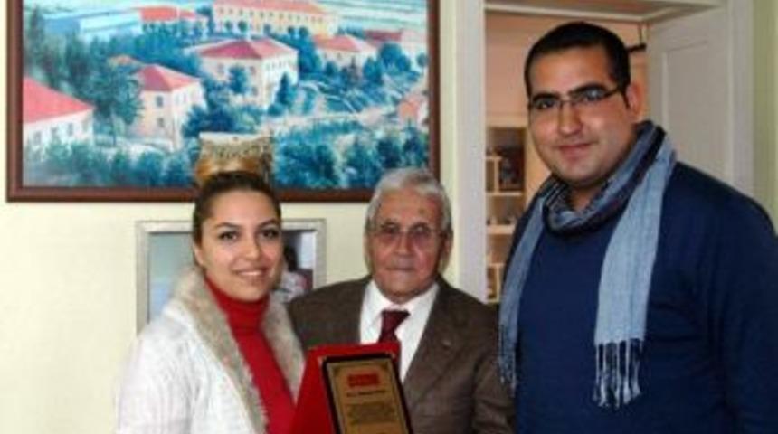 Chp&rsquo;li Gen&ccedil;lerden Eğitim Neferlerine Vefa