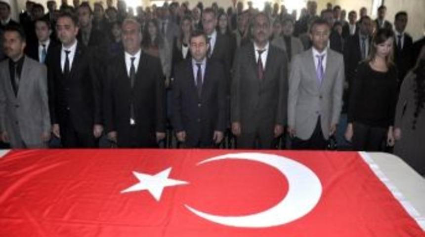 Ak&ccedil;akale'de '&ouml;ğretmenler G&uuml;n&uuml;' Kutlandı