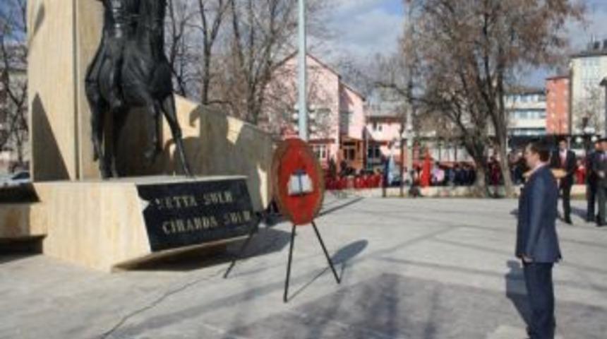 Ağrı'da &Ouml;ğretmenler G&uuml;n&uuml; Kutlamaları