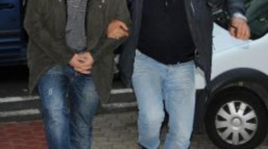 Cinayet Zanlısı Adliyede