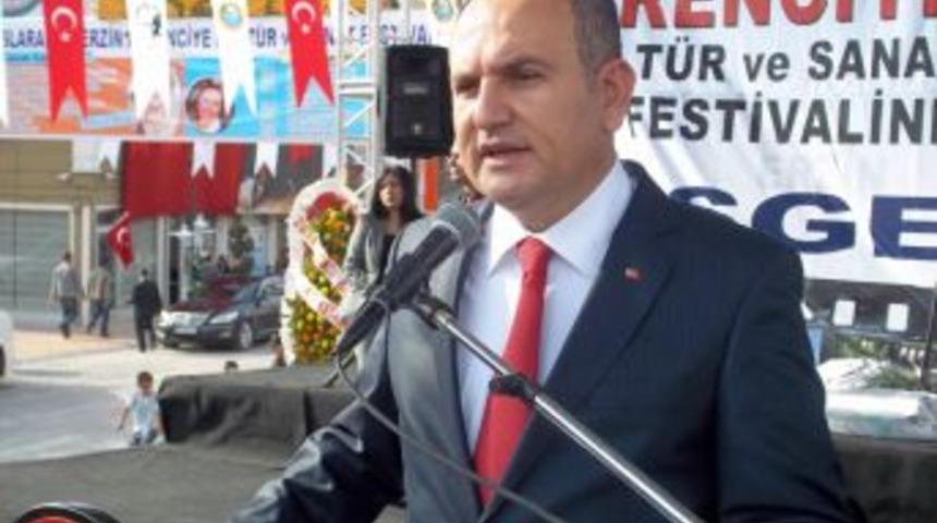 Narenciye Festivalinde Kardeşlik &Ccedil;ağrısı