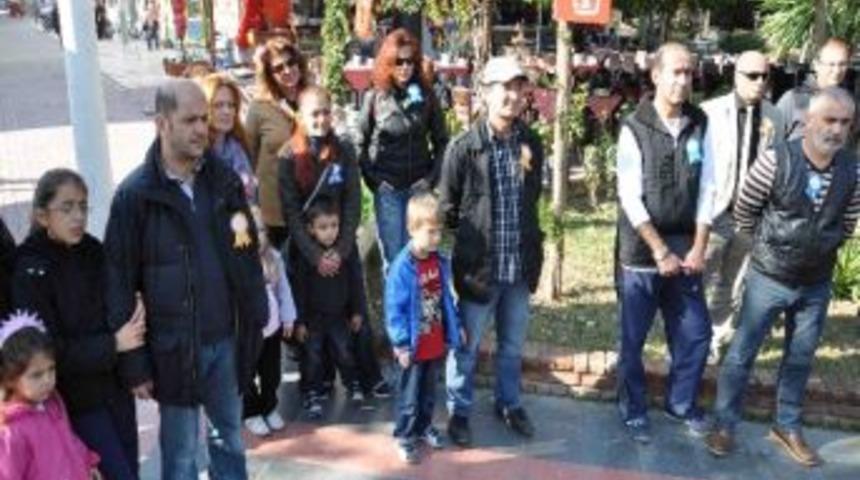 Kuşadası&rsquo;nda Eğitim-sen&rsquo;den Protesto