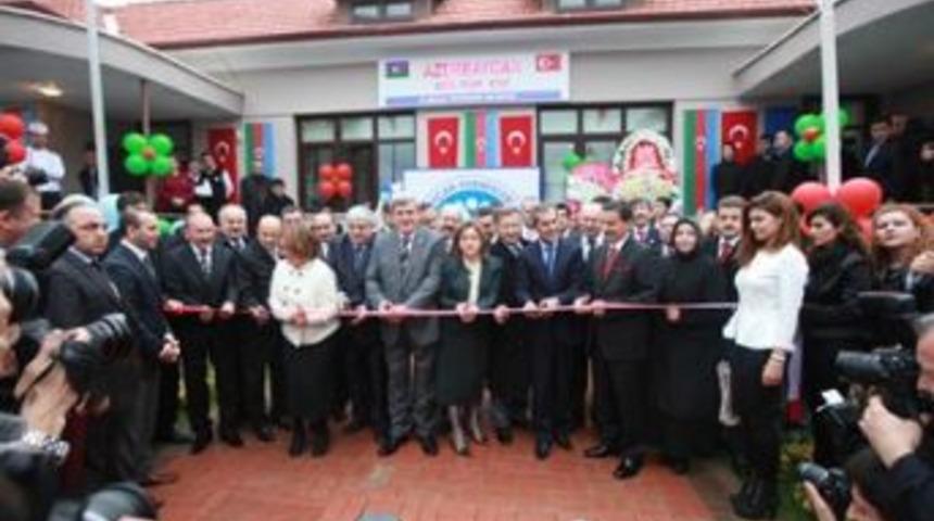 Bir millet iki devlet Kocaeli’nde kucaklaştı