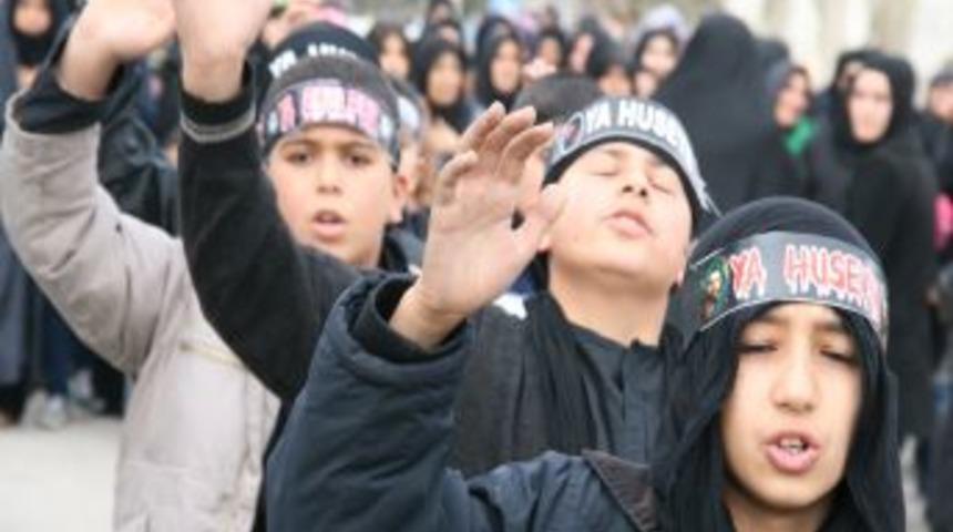 Iğdır'da Kerbela Şehitleri Dualarla Anıldı