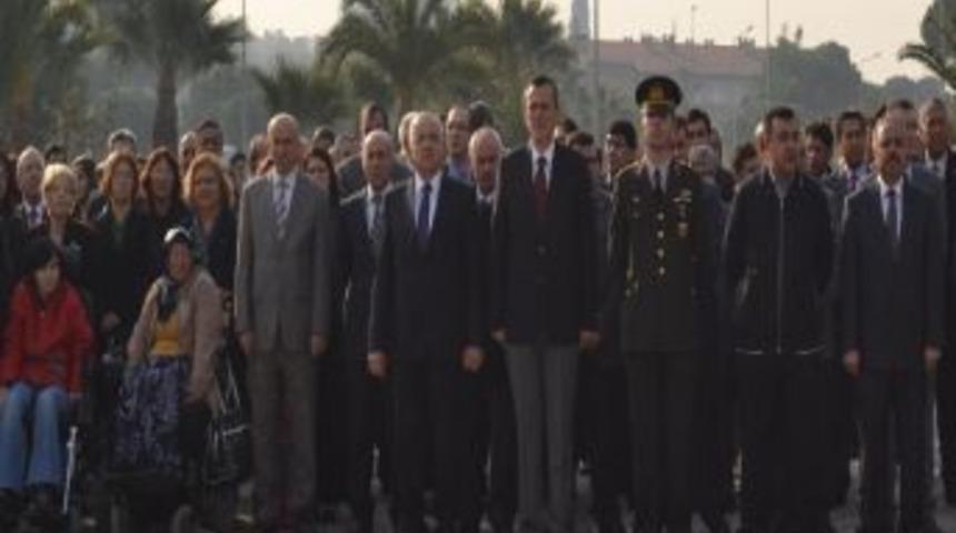 Turgutlu &Ouml;ğretmenler G&uuml;n&uuml;'n&uuml; Coşkuyla Kutladı