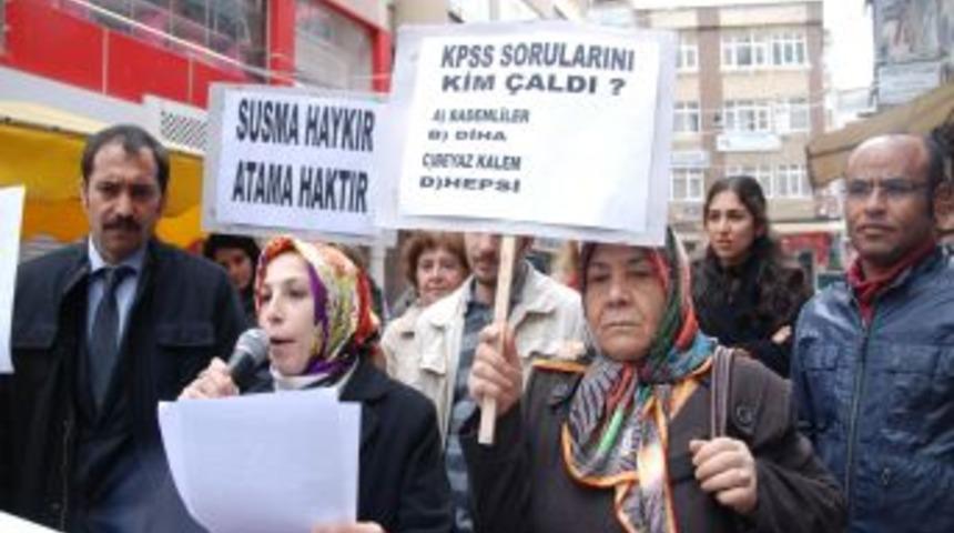 Atanamayan &Ouml;ğretmenler: Bakanlıktan G&ouml;rev Bekliyoruz