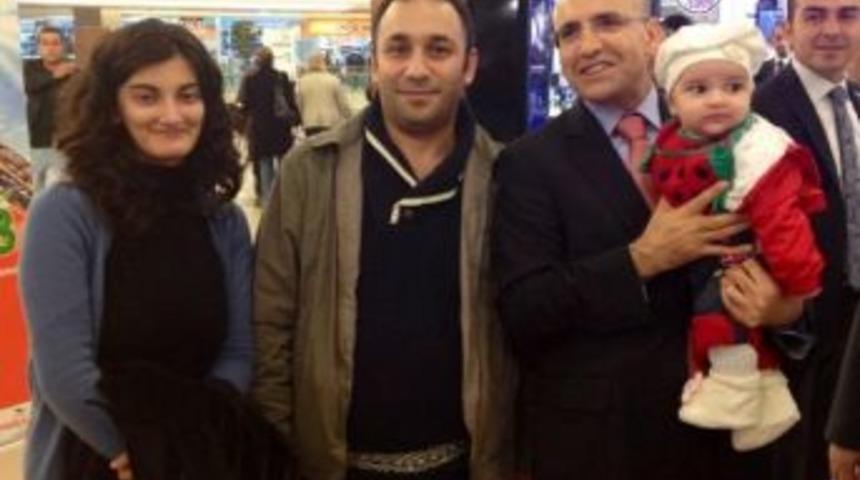 Bakan Şimşek, Alışveriş Merkezini Gezdi