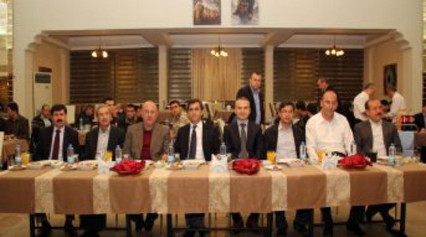 Eğitim G&ouml;n&uuml;ll&uuml;leri, &Ouml;ğretmenleri Buluşturdu