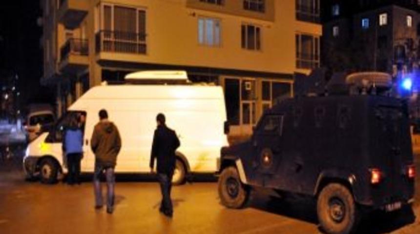 Van&rsquo;da El Bombası Paniği