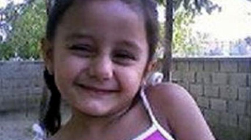 Kıskan&ccedil; koca eşine acımadı