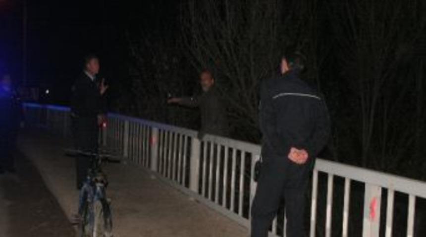 İntihar girişimini gazeteciler engelledi