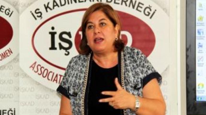 T&uuml;rkmen: "kadına Y&ouml;nelik Şiddet Toplumun Utancıdır"