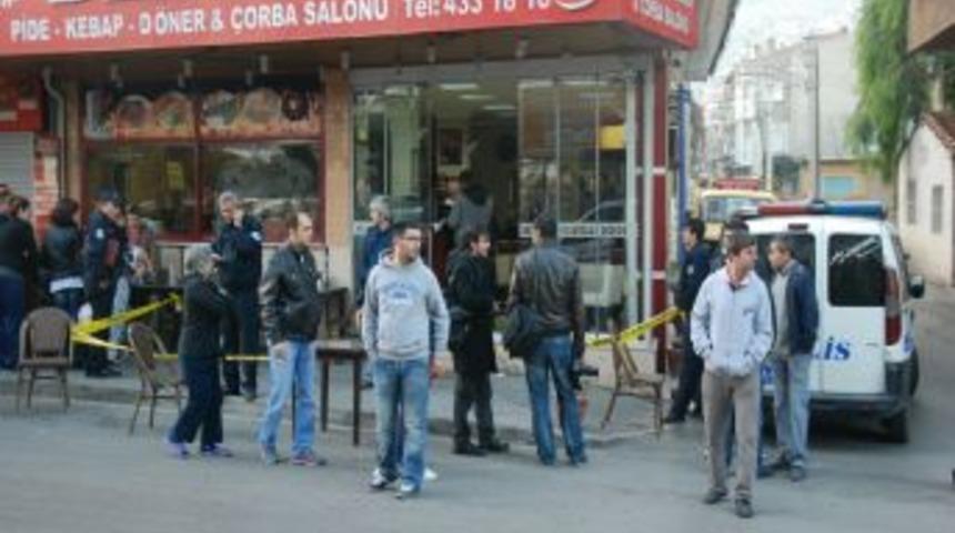 İzmir'de Cinayet: 2 Ölü