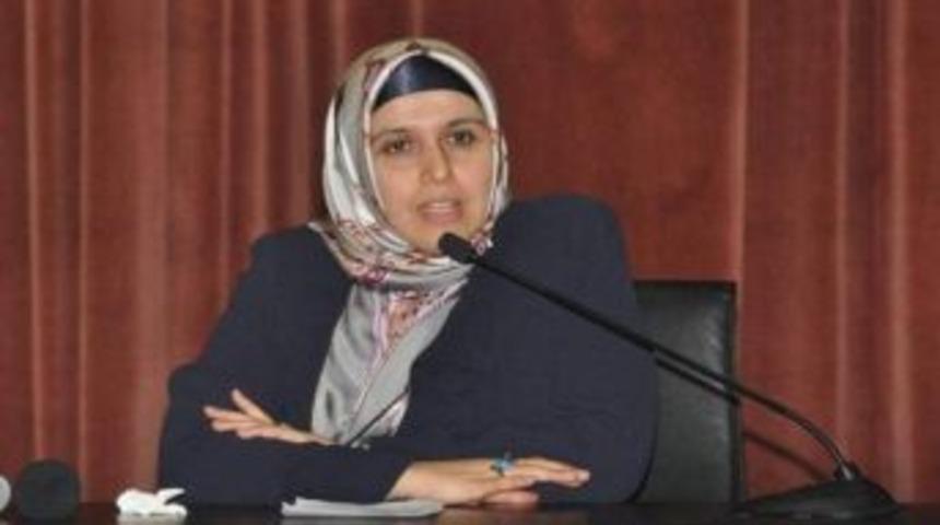 Meram Belediyesi&rsquo;nin &ldquo;ana Baba Okulu-5&rdquo;in Konuğu Sema Maraşlı Oldu