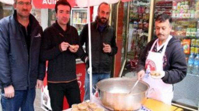 Esnaf Asure Dağıttı