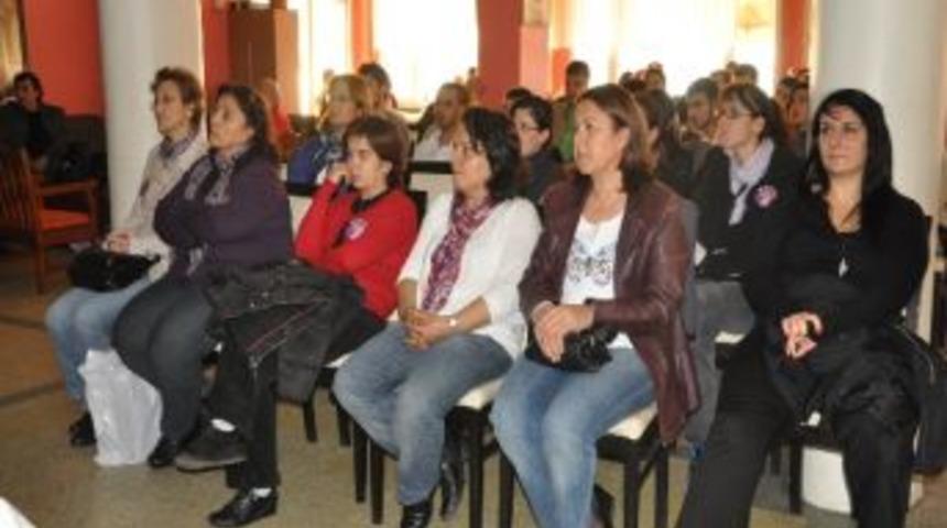 Zonguldak Kadın Platformundan, Kadına Y&ouml;nelik Şiddete &ldquo;hayır&rdquo;