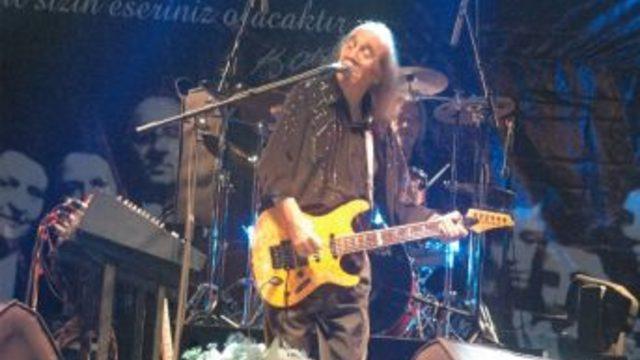 Erkin Koray'dan Öğretmenlere Konser