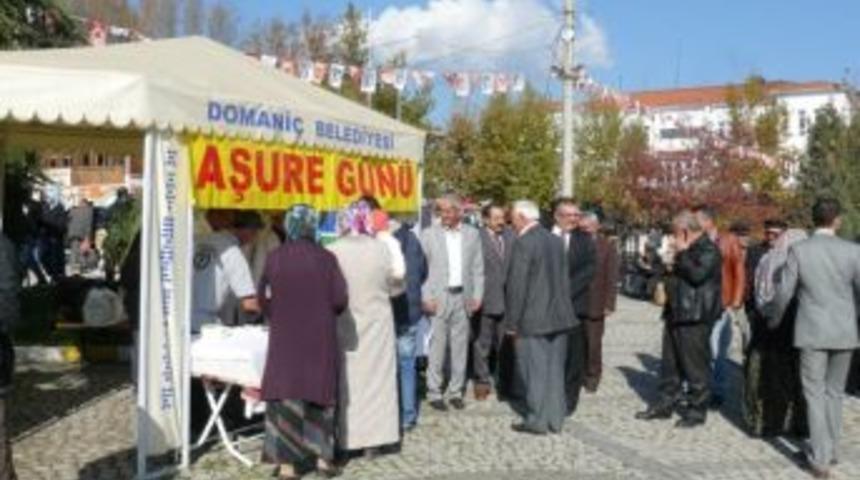 Domani&ccedil; Belediyesi'nden Halka Aşure İkramı