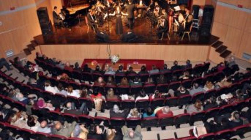Yıldız İbrahimova, Edirne&rsquo;de Konser Verdi