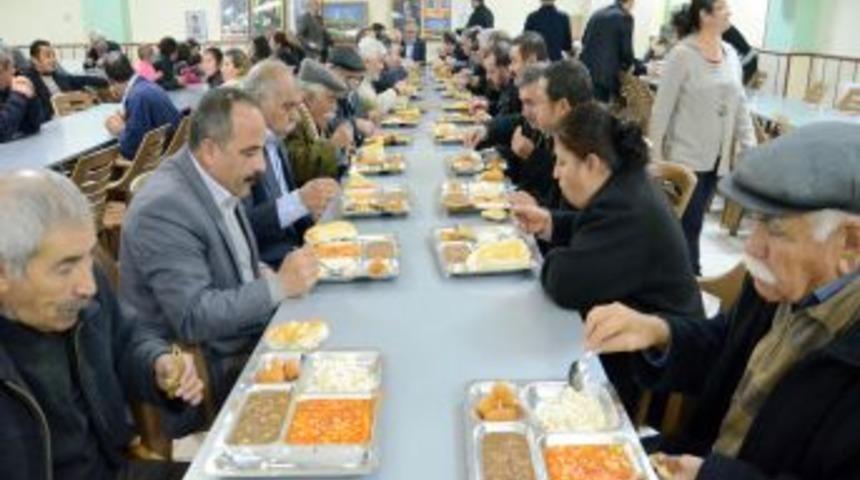 Muharrem Iftarında Birlik Ve Beraberlik &Ccedil;ağrısı