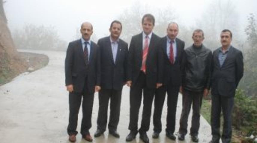 K&ouml;y Yolları Betonlanıyor