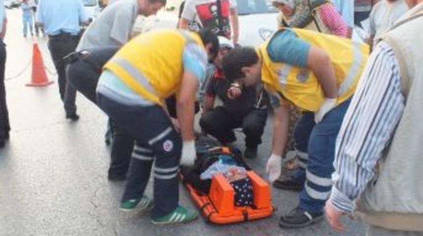 Kocaeli'de Trafik Kazası: 1 Yaralı