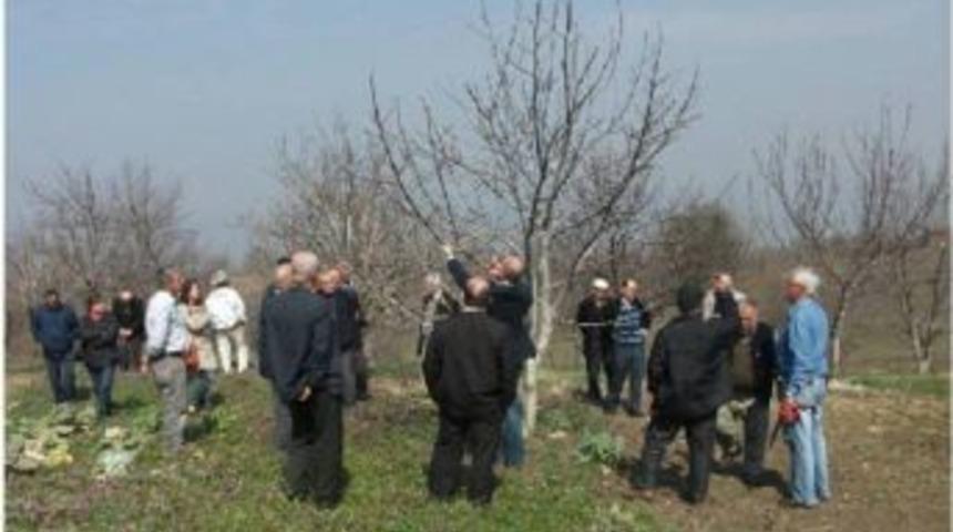 &Ccedil;ift&ccedil;iye Uygulamalı Eğitim Verdiler