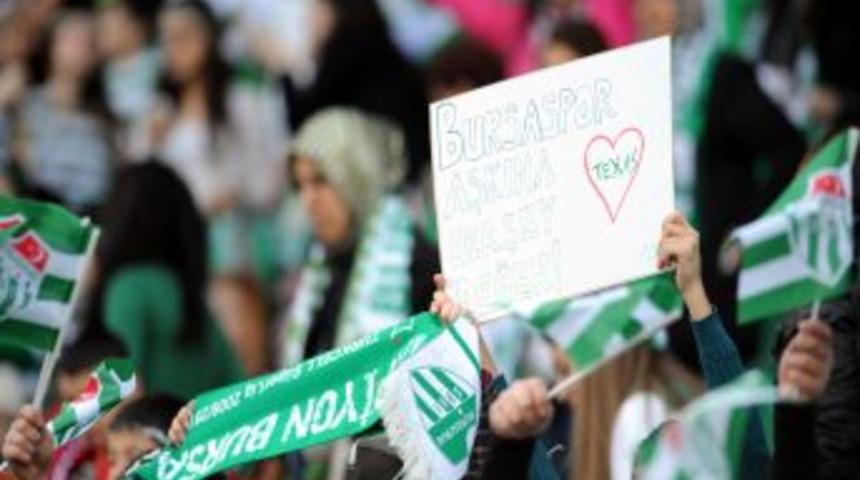 Bursaspor&rsquo;da, Taraftar Mutluluğu Yaşanıyor
