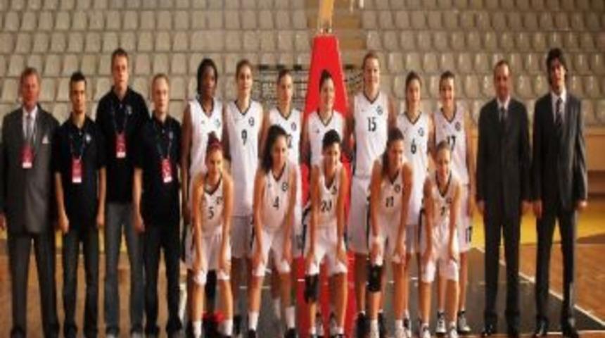 Altaylı Kadın Basketbolcular Rekora Gidiyor