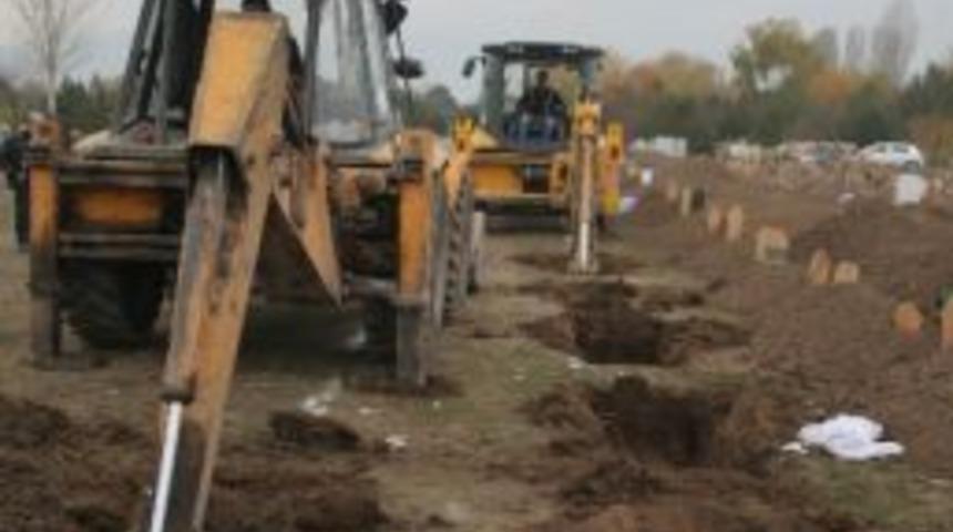 Erzincan&rsquo;da Kışlık Mezarlar Hazır