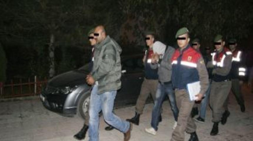 Kablo Hırsızları Yakayı Ele Verdi