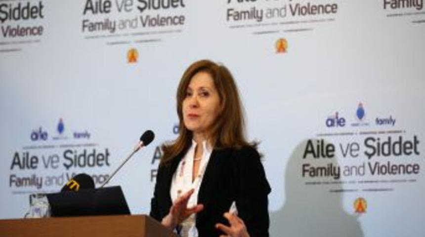 Prof. Dr. Narlı: Şiddet G&ouml;ren Kadın, &Ccedil;ocuğuna Şiddet Uyguluyor