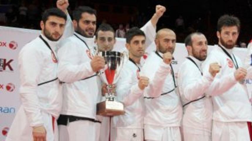 Karate Milli Takımı Başbakan’a Çıkıyor