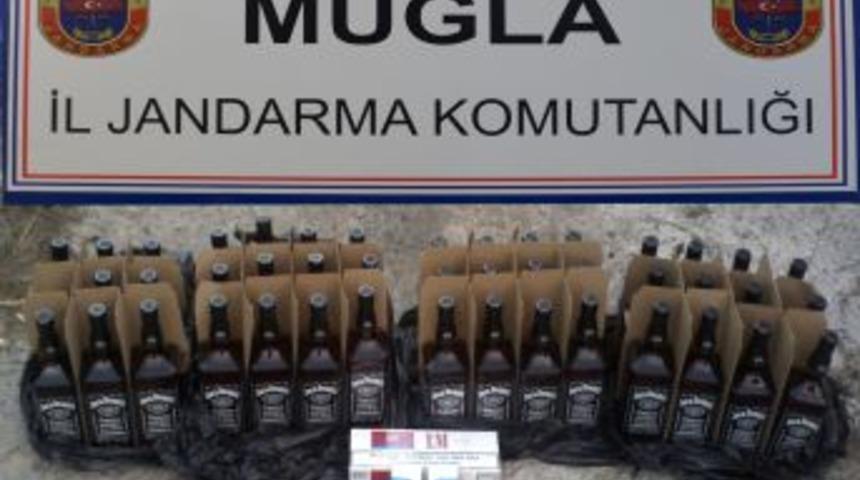 Milas G&uuml;ll&uuml;k Limanı'nda Ka&ccedil;ak I&ccedil;ki Operasyonu