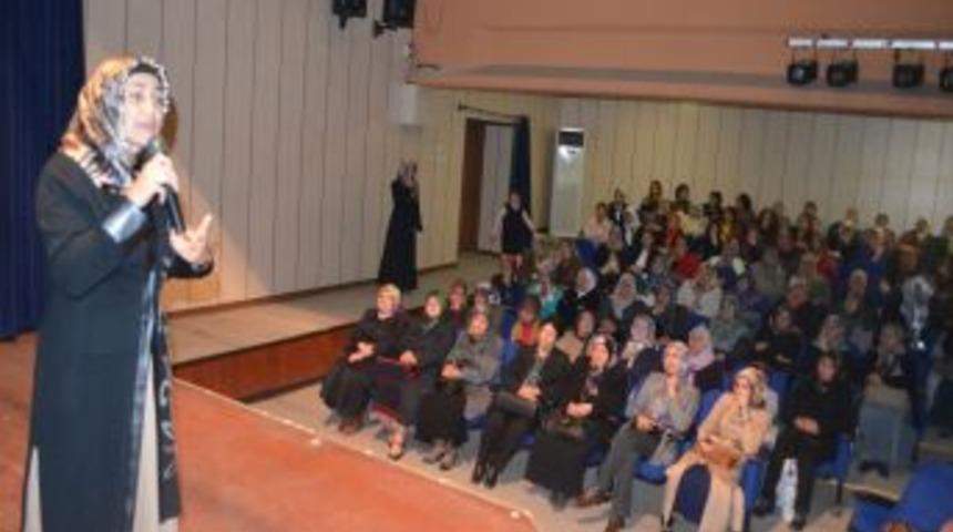 'Mutlu Evliliğin' Sırları Burdur&rsquo;da Ailelere Anlatıldı