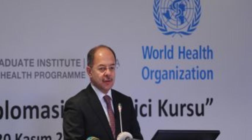 Bakan Akdağ: K&uuml;resel Sağlık Sistemi Insani Değil