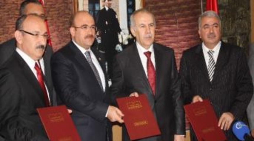 Nizip Belediyesi'nden Eğitime B&uuml;y&uuml;k Destek