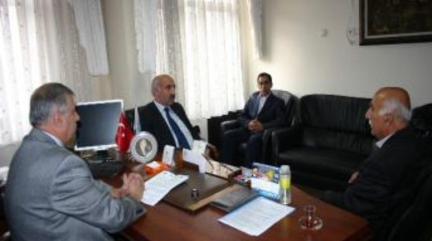 &Uuml;lk&uuml;c&uuml; İş&ccedil;iler Derneği'nden T&uuml;rk-eğitim-sen'e Ziyaret