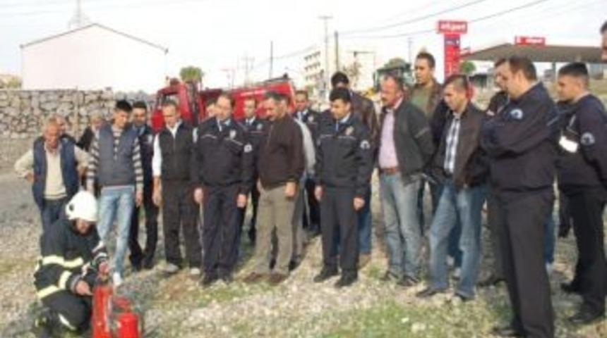 G&ouml;rdes&rsquo;te Polisler Yangın Tatbikatı Yaptı