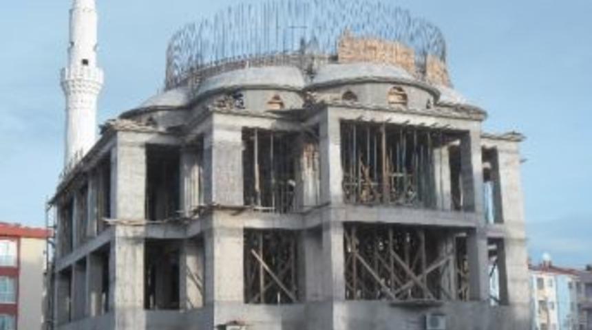 Dumlupınar Camisi Destek Bekliyor