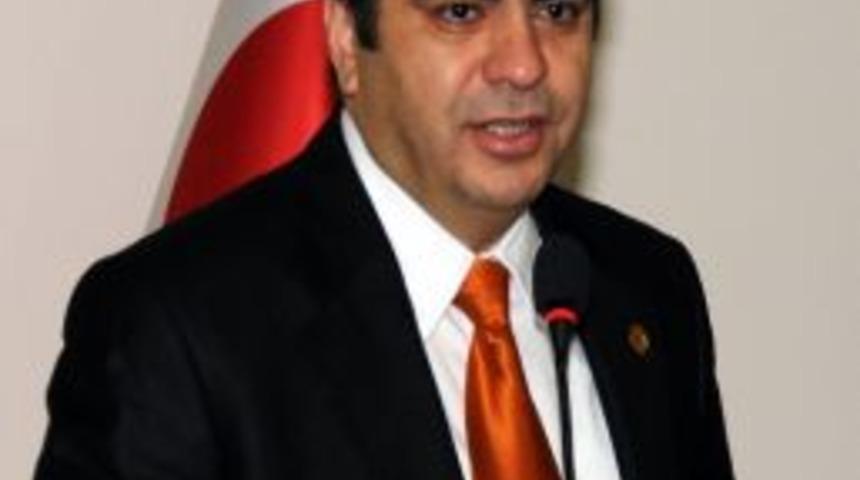 Vali D&uuml;zg&uuml;n: &ldquo;kız &Ccedil;ocuklarının Eğitilmesi &Ccedil;ok &Ouml;nemli&rdquo;