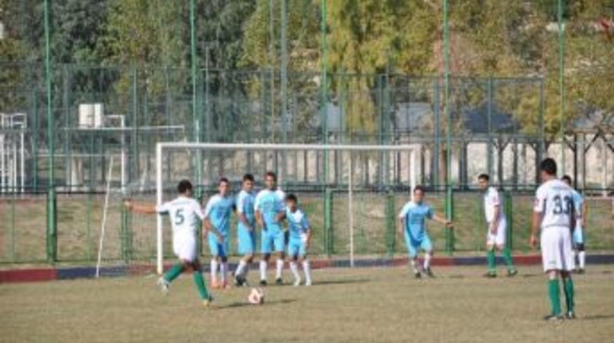 Toroslar&rsquo;da 3 Ocak Turnuvası Devam Ediyor