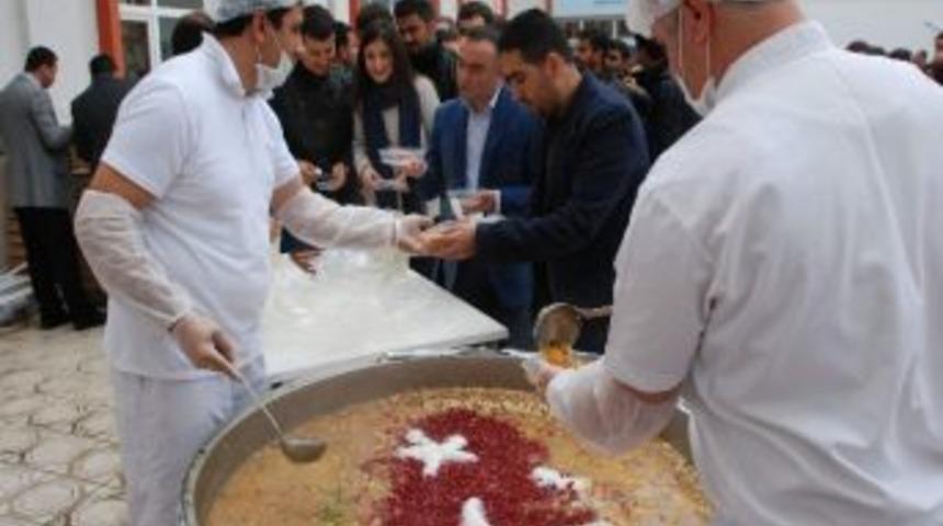 Vali Taşkesen&rsquo;den T&uuml;rkiye&rsquo;yi B&ouml;lmek İsteyenlere Aşureli Mesaj