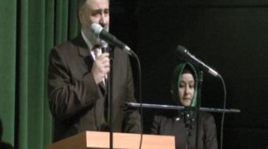 Niğde&rsquo;de Bayan Hafızlara Ta&ccedil; Giyme T&ouml;reni Yapıldı