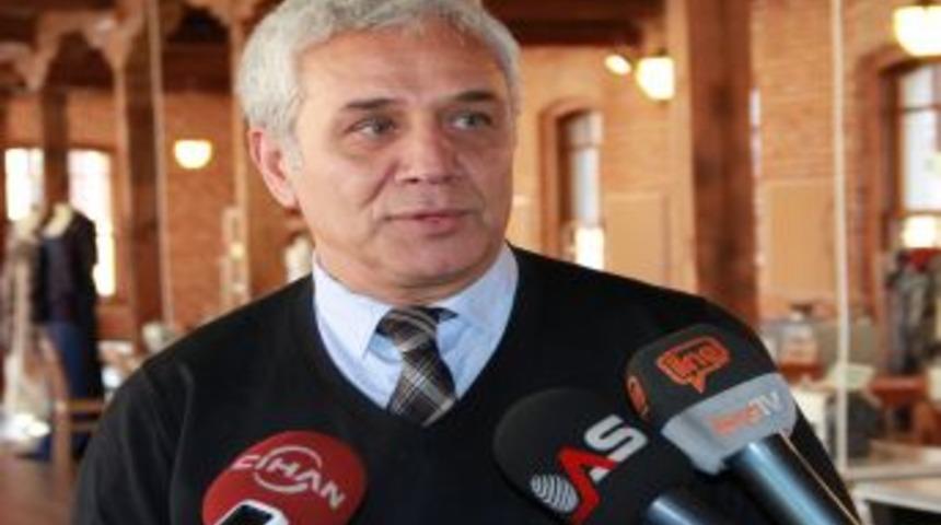 Faruk Sara&ccedil; Tasarım MYO, Kolombiya Ekibine Tasarımı Anlatacak